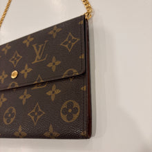 Load image into Gallery viewer, Authentic Louis Vuitton wallet with crossbody chain
