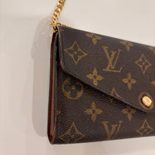 Load image into Gallery viewer, Authentic Louis Vuitton wallet with crossbody chain
