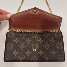 Load image into Gallery viewer, Authentic Louis Vuitton wallet with crossbody chain
