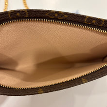 Load image into Gallery viewer, Authentic Louis Vuitton pochette with crossbody chain
