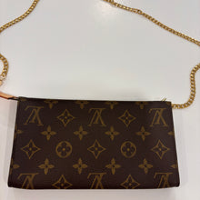 Load image into Gallery viewer, Authentic Louis Vuitton pochette with crossbody chain
