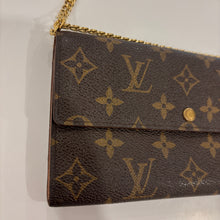 Load image into Gallery viewer, Authentic Louis Vuitton wallet with crossbody chain
