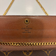 Load image into Gallery viewer, Authentic Louis Vuitton wallet with crossbody chain

