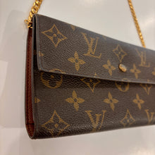 Load image into Gallery viewer, Authentic Louis Vuitton wallet with crossbody chain
