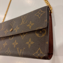Load image into Gallery viewer, Authentic Louis Vuitton wallet with crossbody chain
