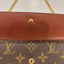 Load image into Gallery viewer, Authentic Louis Vuitton wallet with crossbody chain
