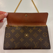 Load image into Gallery viewer, Authentic Louis Vuitton wallet with crossbody chain
