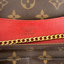 Load image into Gallery viewer, Authentic Louis Vuitton crossbody wallet
