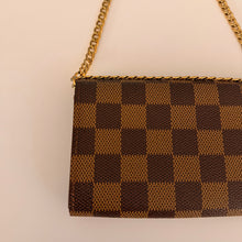 Load image into Gallery viewer, Authentic Louis Vuitton crossbody wallet
