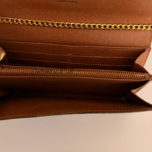 Load image into Gallery viewer, Authentic Louis Vuitton crossbody wallet
