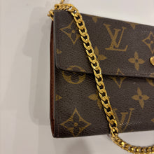Load image into Gallery viewer, Authentic Louis Vuitton crossbody wallet - with shoulder chain
