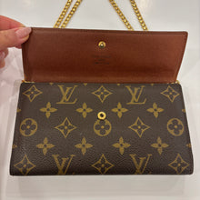 Load image into Gallery viewer, Authentic Louis Vuitton crossbody wallet - with shoulder chain
