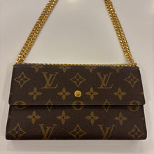Load image into Gallery viewer, Authentic Louis Vuitton crossbody wallet - with shoulder chain

