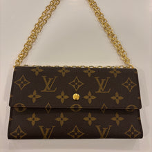 Load image into Gallery viewer, Authentic Louis Vuitton crossbody wallet - with shoulder chain
