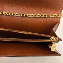 Load image into Gallery viewer, Authentic Louis Vuitton crossbody wallet - with shoulder chain
