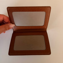 Load image into Gallery viewer, Authentic pre loved Louis Vuitton card holder

