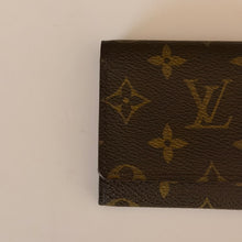 Load image into Gallery viewer, Authentic pre loved Louis Vuitton card holder
