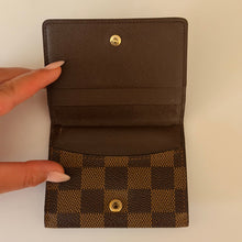Load image into Gallery viewer, Authentic pre loved Louis Vuitton card holder
