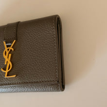 Load image into Gallery viewer, Authentic pre loved YSL key holder
