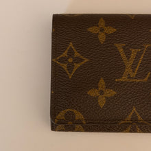 Load image into Gallery viewer, Authentic pre loved Louis Vuitton card holder
