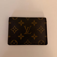 Load image into Gallery viewer, Authentic pre loved Louis Vuitton card holder
