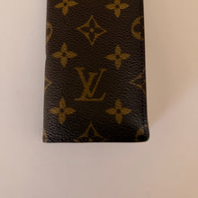 Load image into Gallery viewer, Authentic pre loved Louis Vuitton pouch or sunglass holder
