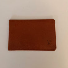 Load image into Gallery viewer, Authentic pre loved Louis Vuitton card holder

