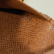 Load image into Gallery viewer, Authentic Louis Vuitton crossbody wallet
