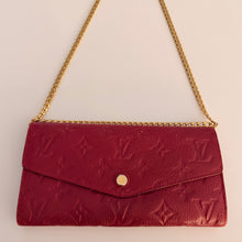 Load image into Gallery viewer, Authentic Louis Vuitton crossbody wallet
