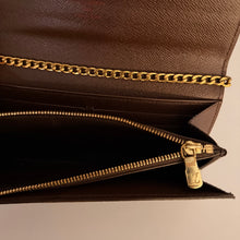 Load image into Gallery viewer, Authentic Louis Vuitton crossbody wallet
