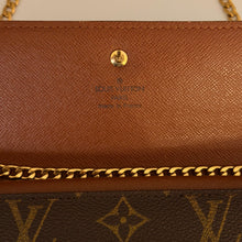 Load image into Gallery viewer, Authentic Louis Vuitton crossbody wallet
