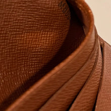 Load image into Gallery viewer, Authentic Louis Vuitton crossbody wallet
