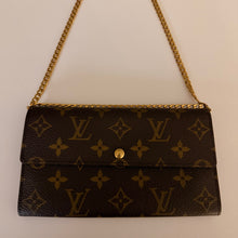 Load image into Gallery viewer, Authentic Louis Vuitton crossbody wallet
