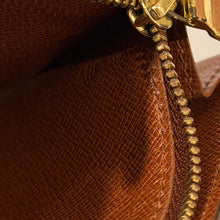 Load image into Gallery viewer, Authentic Louis Vuitton crossbody wallet
