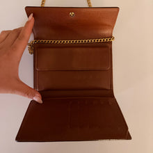 Load image into Gallery viewer, Authentic Louis Vuitton crossbody wallet
