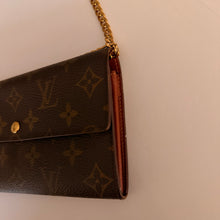 Load image into Gallery viewer, Authentic Louis Vuitton crossbody wallet
