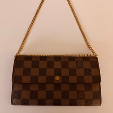 Load image into Gallery viewer, Authentic Louis Vuitton crossbody wallet
