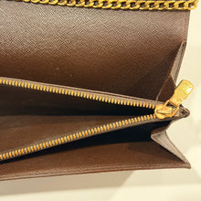 Load image into Gallery viewer, Authentic Louis Vuitton crossbody wallet
