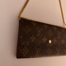 Load image into Gallery viewer, Authentic Louis Vuitton crossbody wallet
